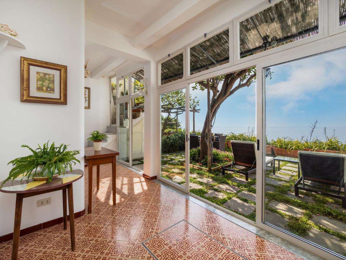 Scorcio D' Oltremare - Sea View Apt In Ποζιτάνο Εξωτερικό φωτογραφία